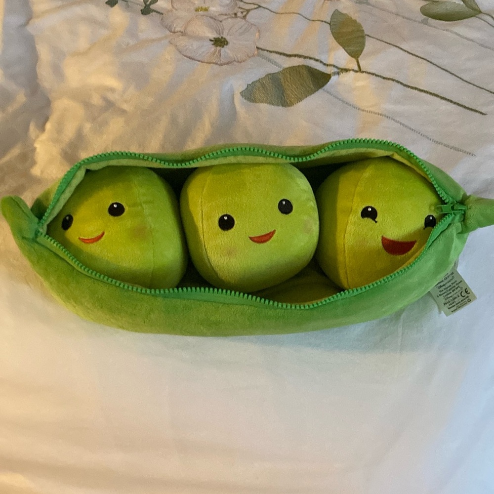 Disney Green Peas Plush 45cm